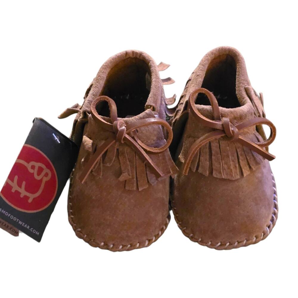 Lamo Baby Fringe Moccasin Chestnut Low Top Suede Moccasins Baby XL SZ 5 NWOB